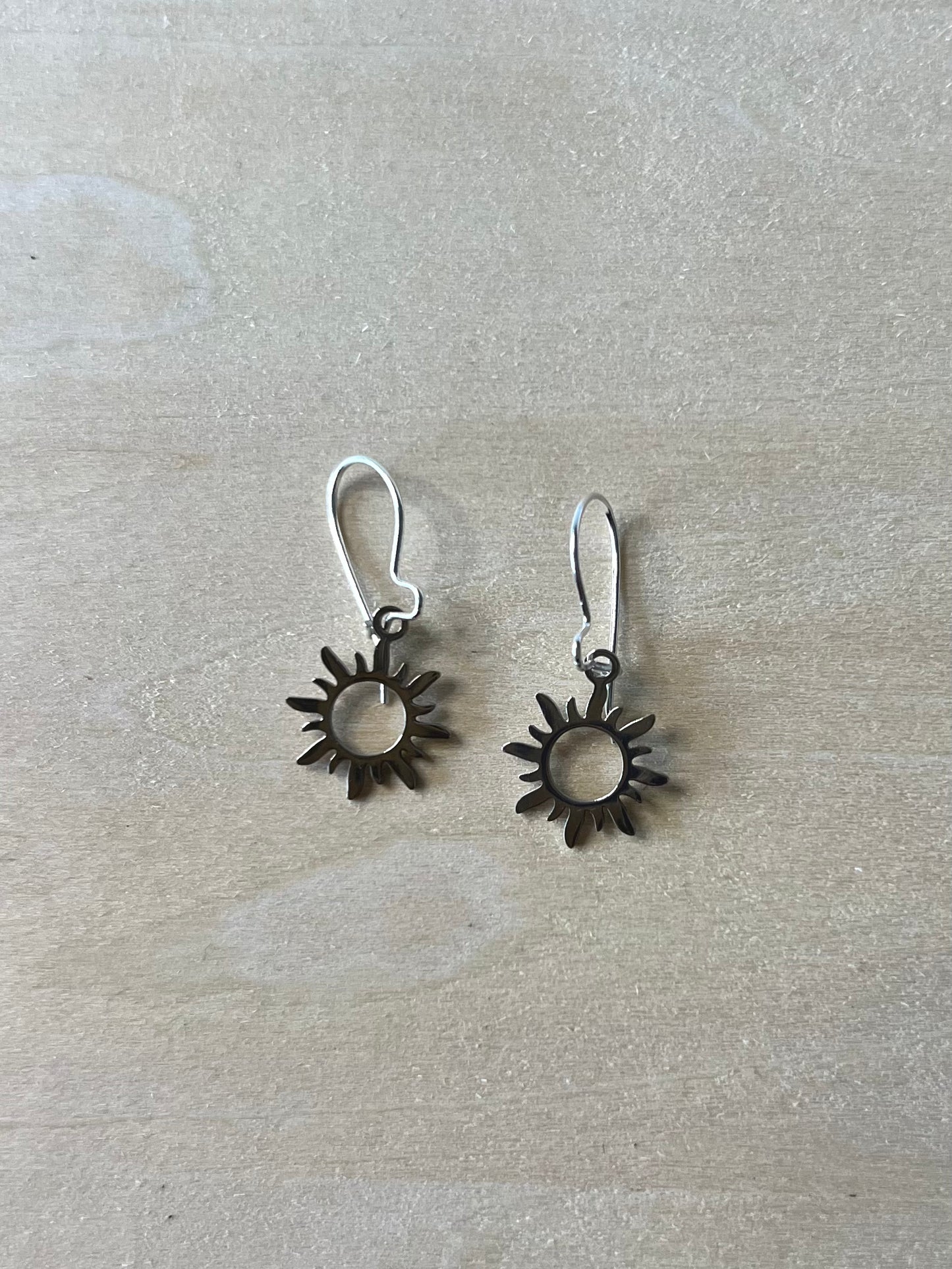 Sonnen-Ohrringe (Silber + Edelstahl)