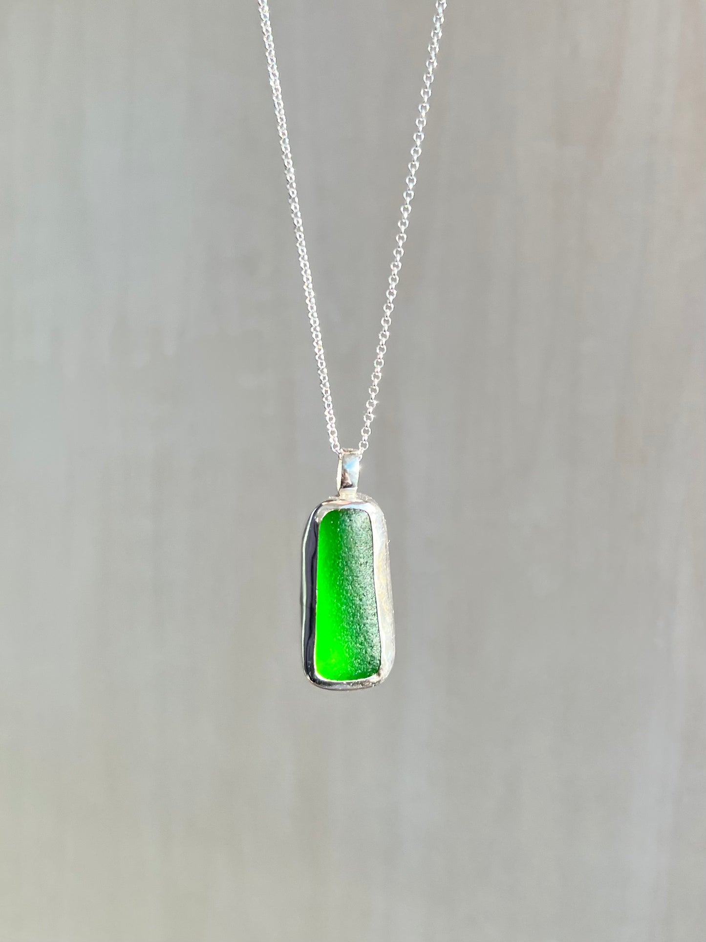 Grüne Meerglaskette