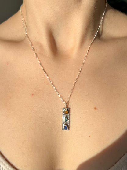 Dreifarbige Meerglaskette