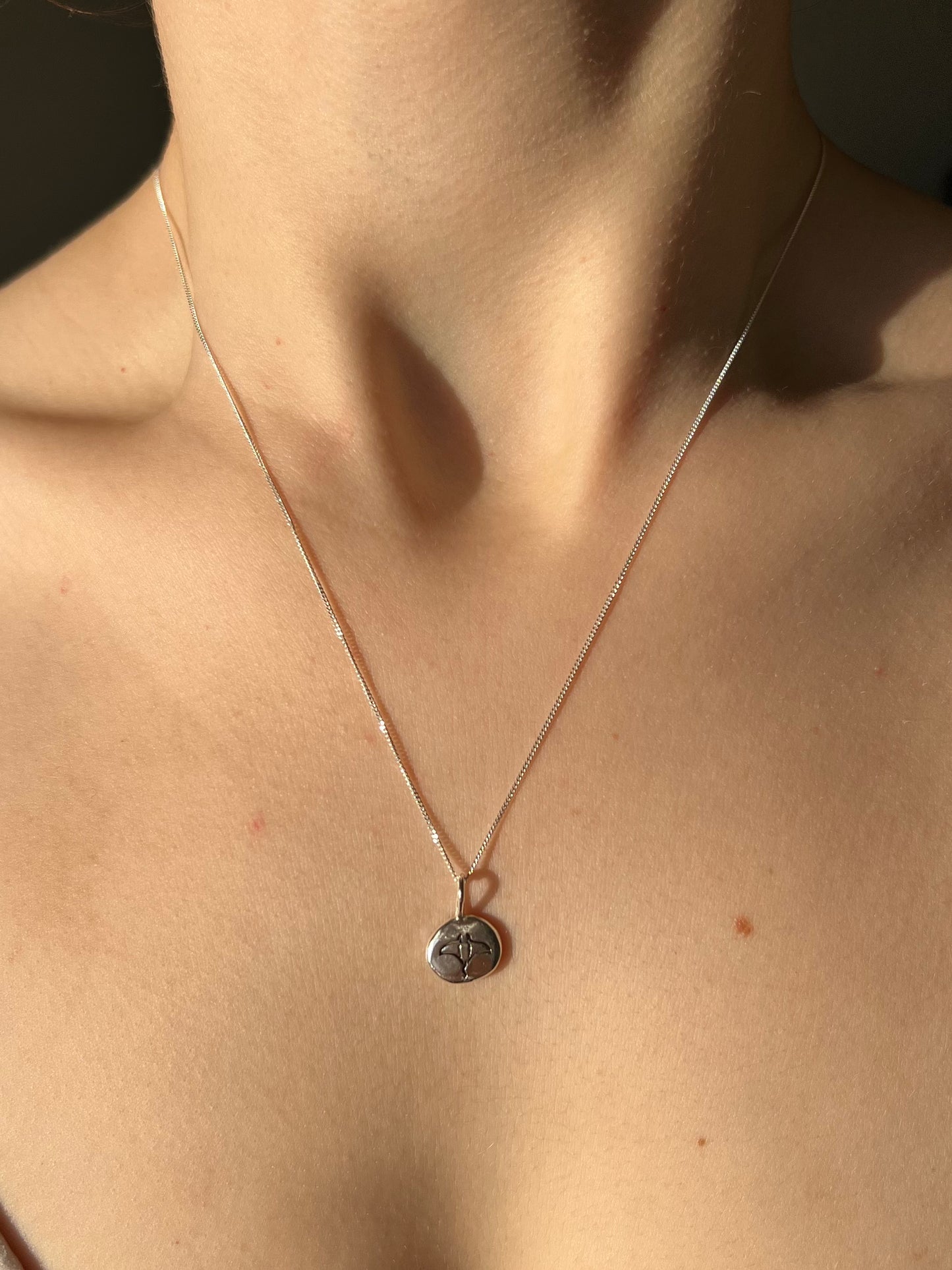 Rochen-Kette aus recyceltem Silber