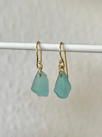 Light blue sea glass earrings (gold-plated silver)