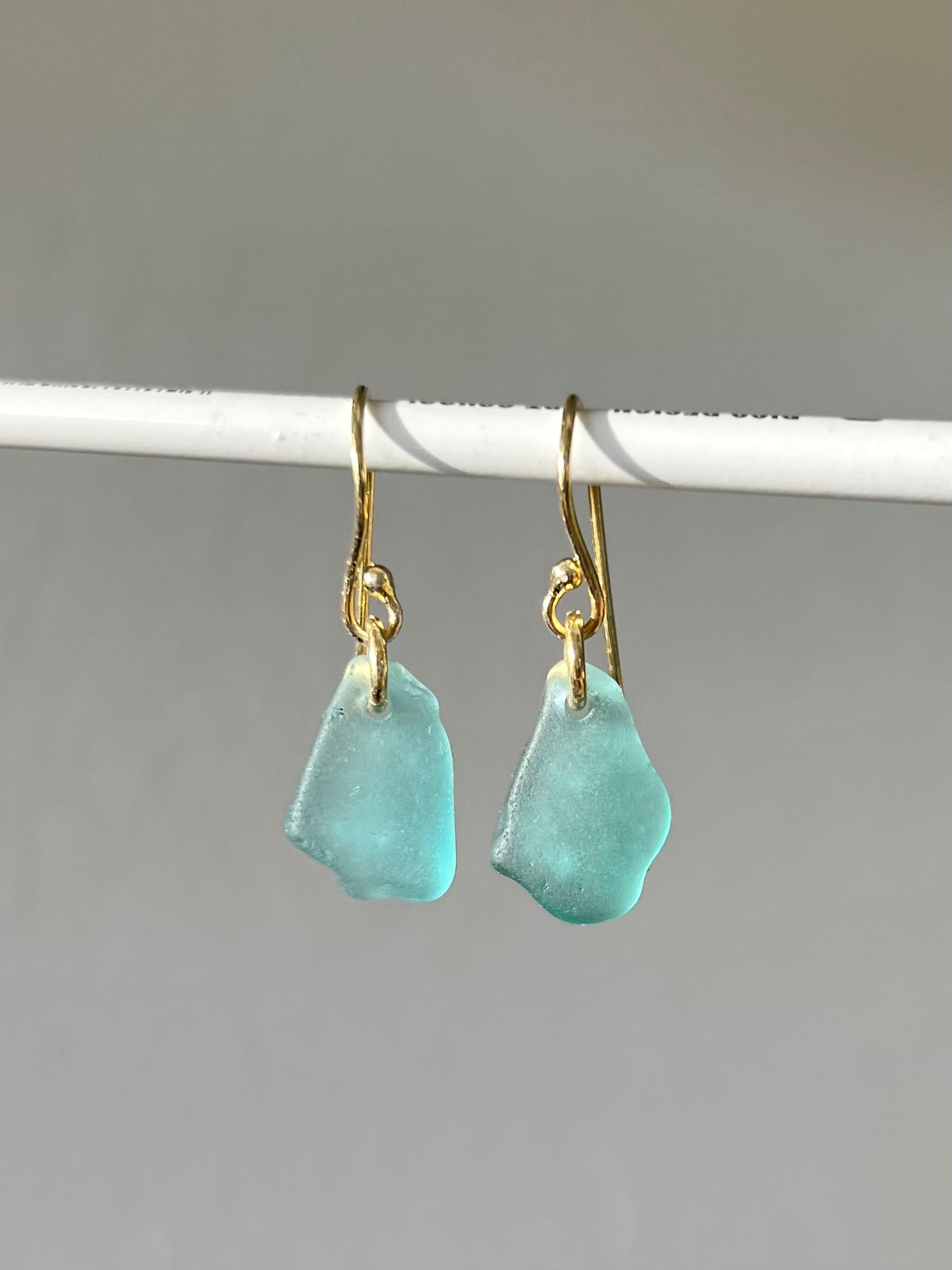 Light blue sea glass earrings (gold-plated silver)