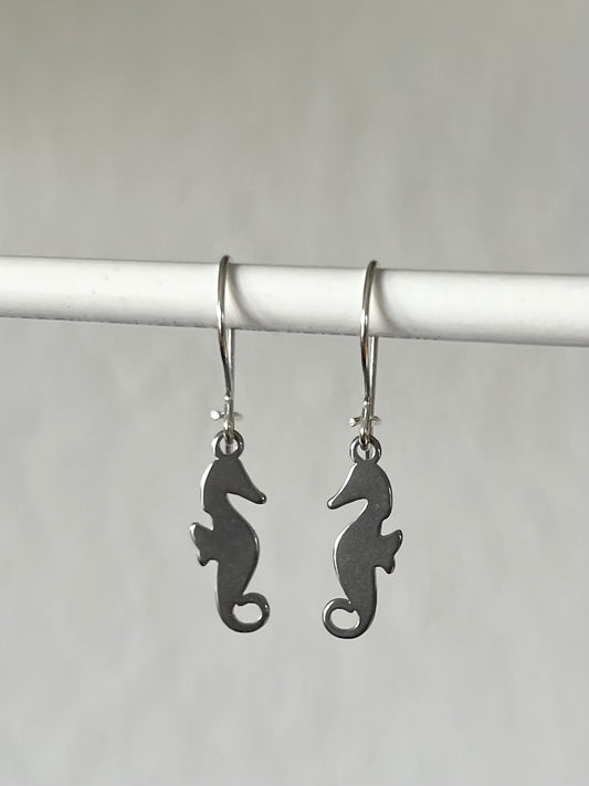 Seepferdchen-Ohrringe (Silber + Edelstahl)