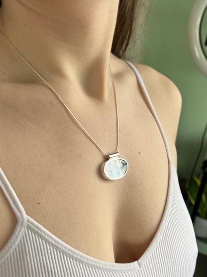 Walkette - ceramic shard in silver