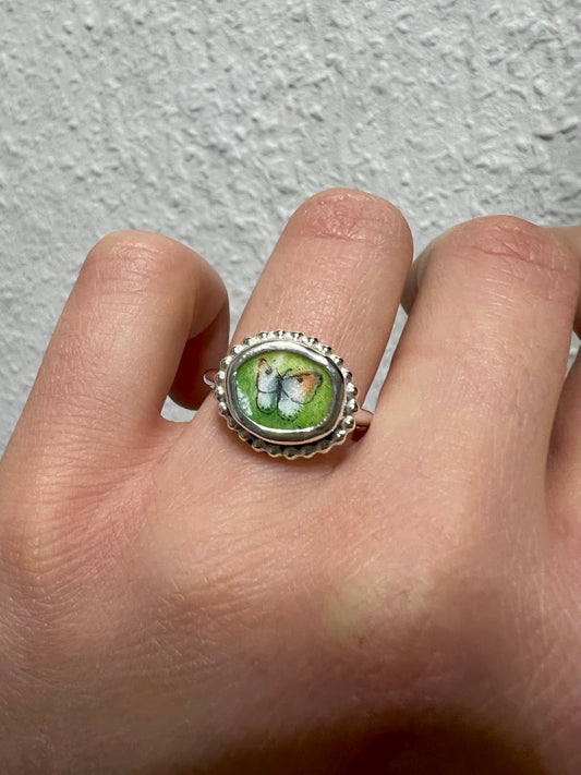 Schmetterlingsring / Keramik in Silber / (Größe 52/6)