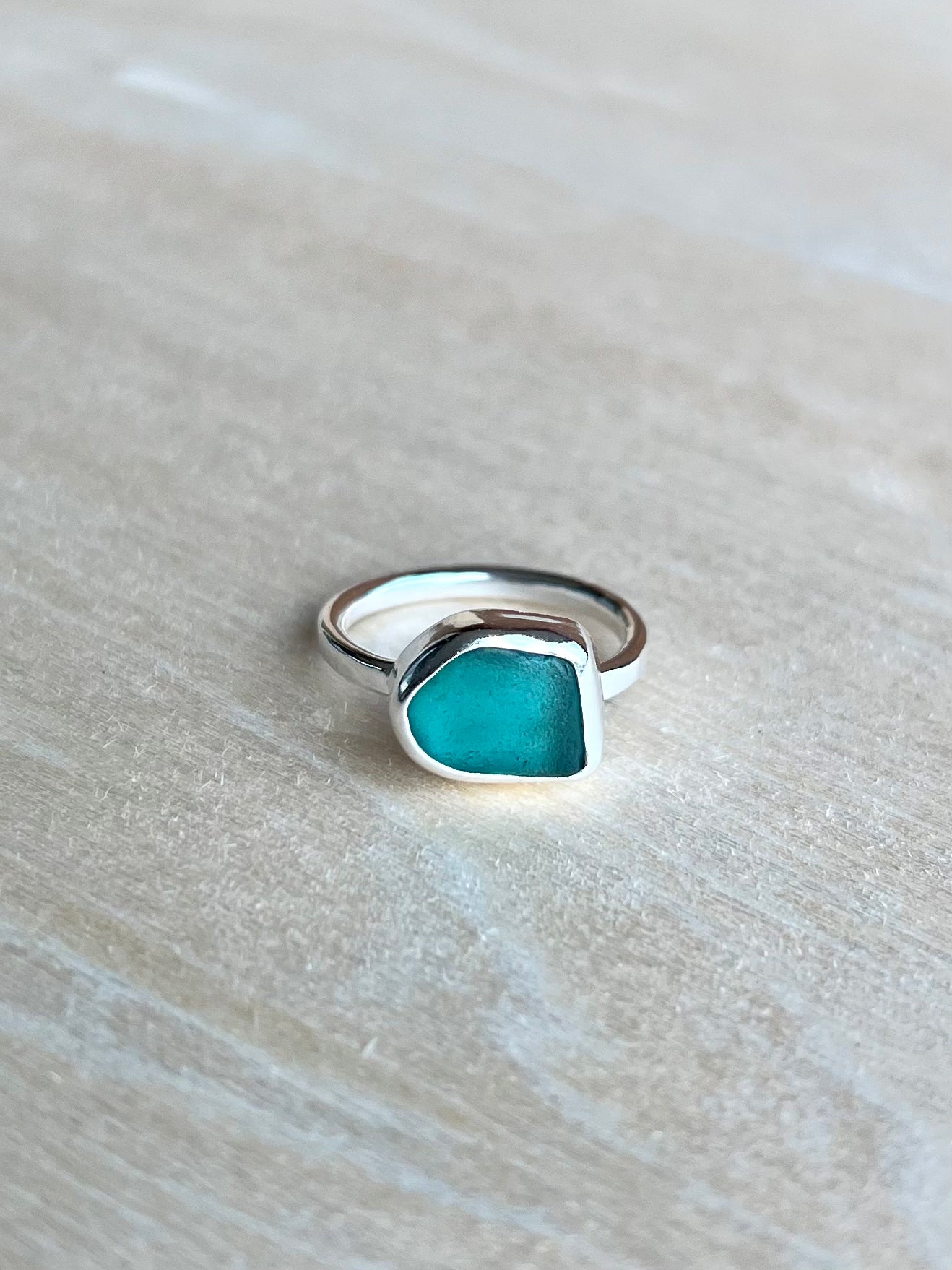 Hellblauer Meerglasring aus Silber / Größe 52 (6)